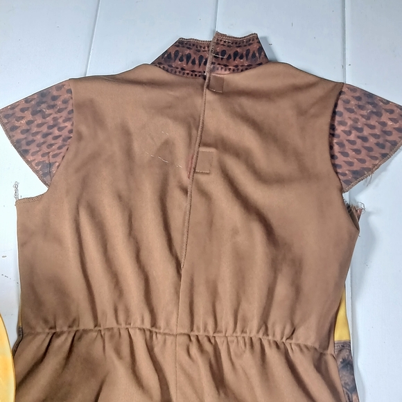 Small 4-6 Disney Store Deluxe Kids Raya and the Last Dragon Costume Halloween - Picture 7 of 9